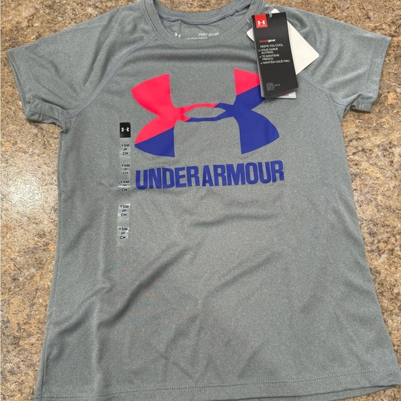 Under Armour Other - New Under Armour Girls Shirt